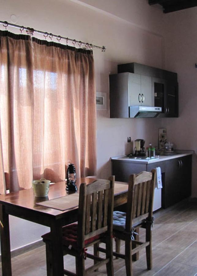 Ihnilatis Bed & Breakfast Kerkini Phòng bức ảnh